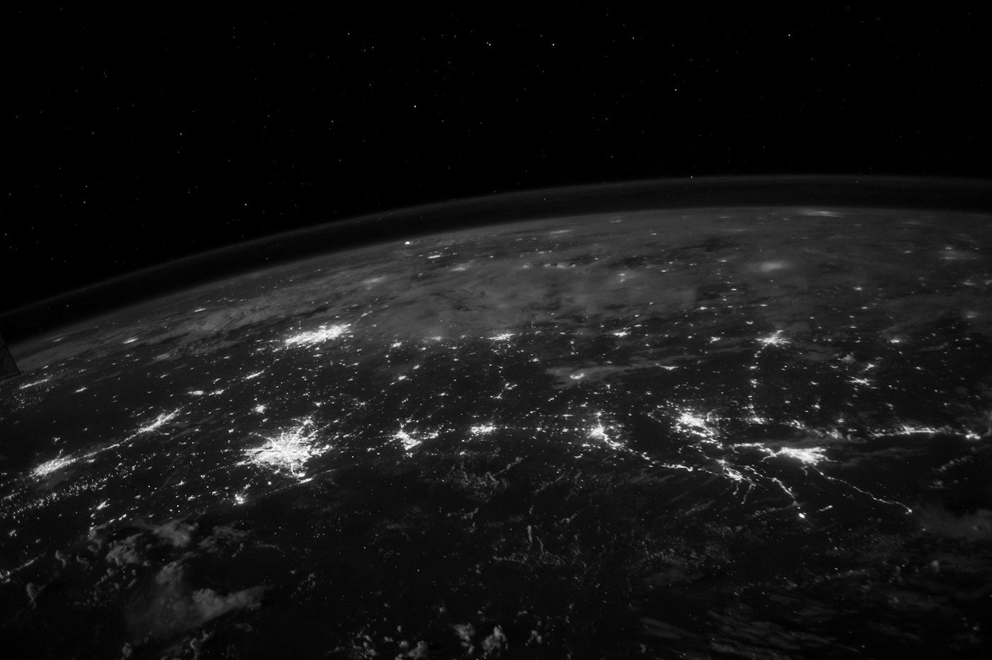 A global network of threat intelligence sources